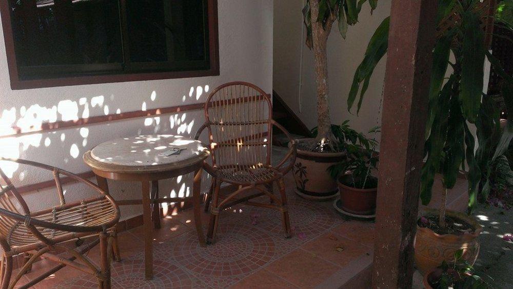 أو واي أو 44084 أومباك إن شاليه كامبونج تيلوك نيباه المظهر الخارجي الصورة